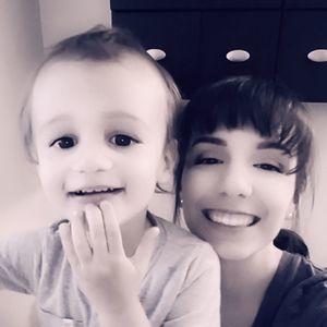 Meet your Posher, Chloe